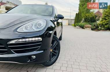 Внедорожник / Кроссовер Porsche Cayenne 2010 в 