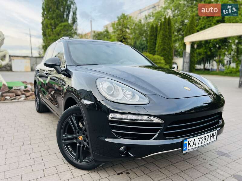 Позашляховик / Кросовер Porsche Cayenne 2010 в Хмельницькому