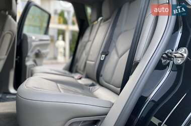 Внедорожник / Кроссовер Porsche Cayenne 2010 в 