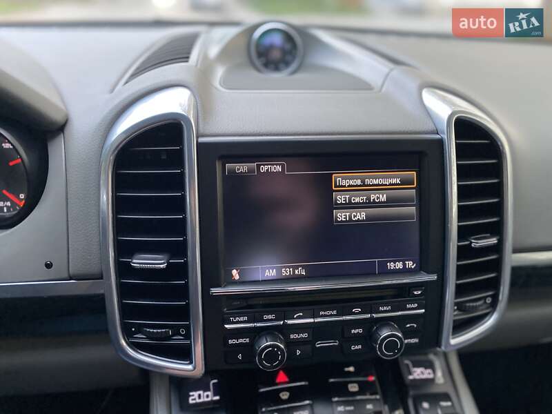 Позашляховик / Кросовер Porsche Cayenne 2010 в Хмельницькому