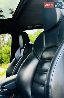 Позашляховик / Кросовер Porsche Cayenne 2010 в 