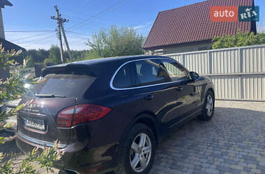 Внедорожник / Кроссовер Porsche Cayenne 2011 в 