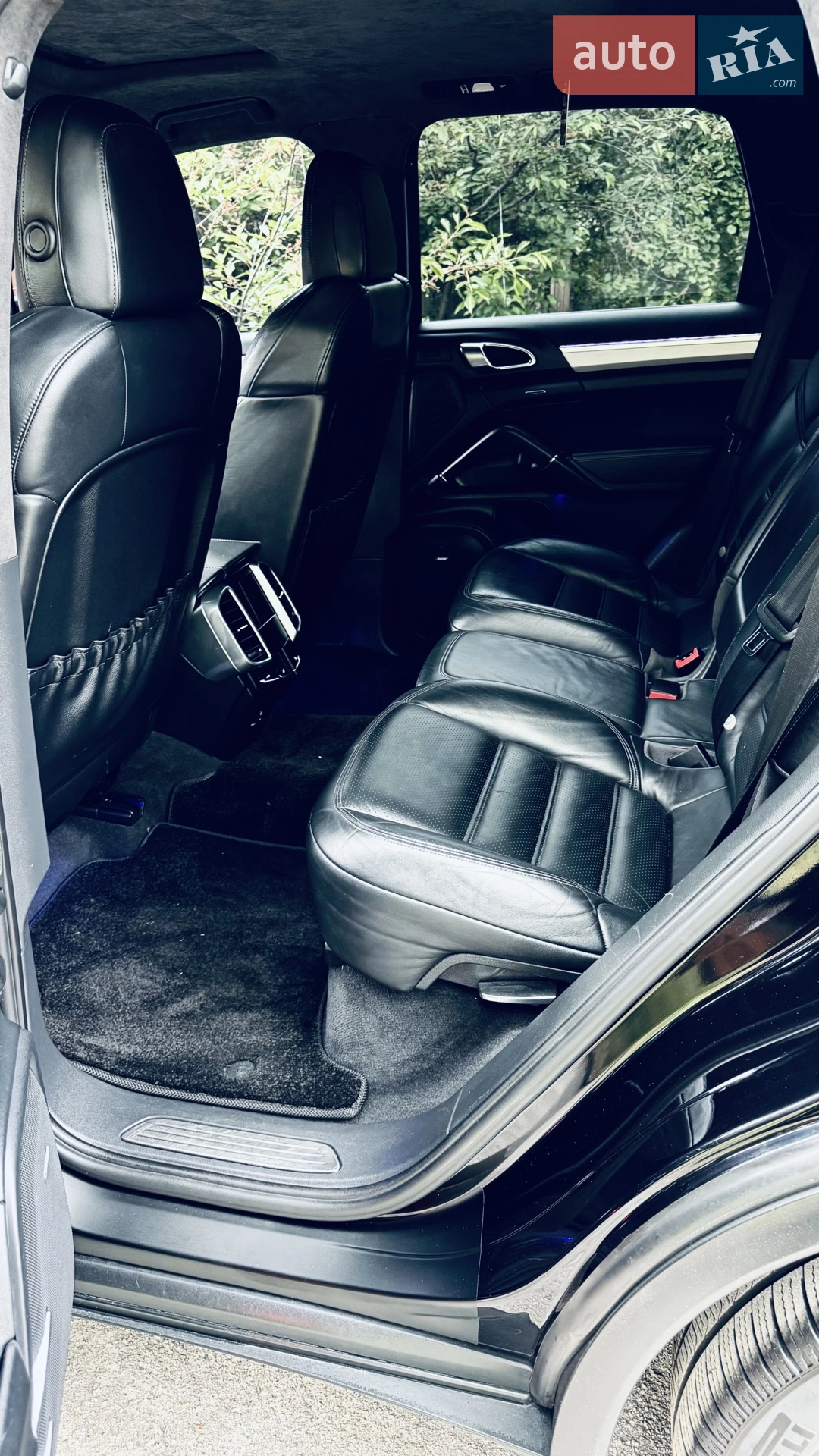 2010 Porsche Cayenne - мініатюра 33
