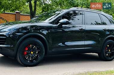 Позашляховик / Кросовер Porsche Cayenne 2010 в Києві