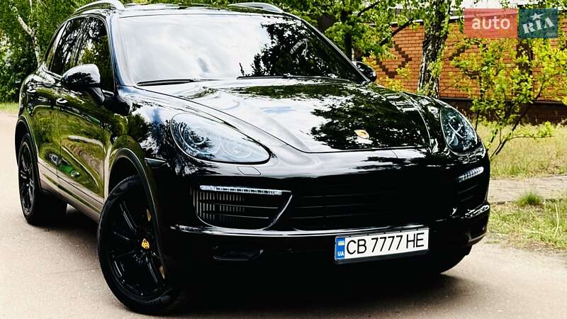 Внедорожник / Кроссовер Porsche Cayenne 2010 в Киеве
