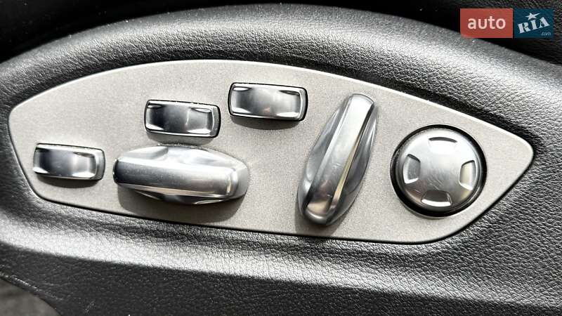 Внедорожник / Кроссовер Porsche Cayenne 2010 в Киеве