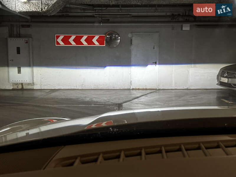 Внедорожник / Кроссовер Porsche Cayenne 2010 в Днепре