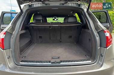 Внедорожник / Кроссовер Porsche Cayenne 2011 в 