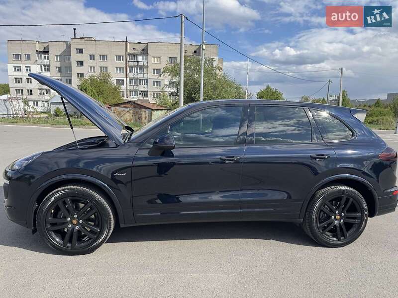 Внедорожник / Кроссовер Porsche Cayenne 2015 в Житомире фото 7 Внедорожник / Кроссовер Porsche Cayenne 2015 в Житомире
