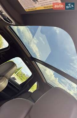Внедорожник / Кроссовер Porsche Cayenne 2015 в 