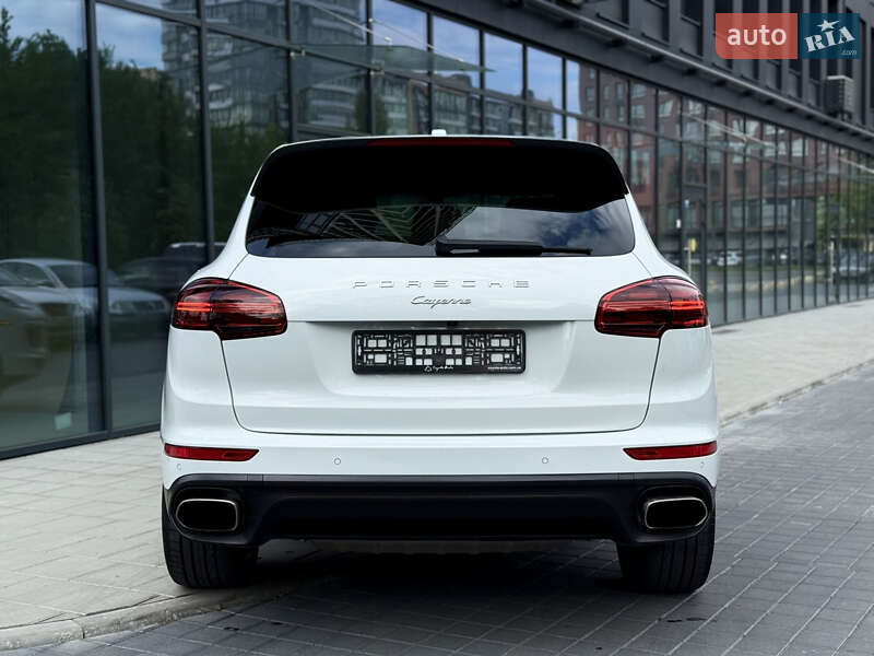Позашляховик / Кросовер Porsche Cayenne 2015 в Львові фото 17 Позашляховик / Кросовер Porsche Cayenne 2015 в Львові