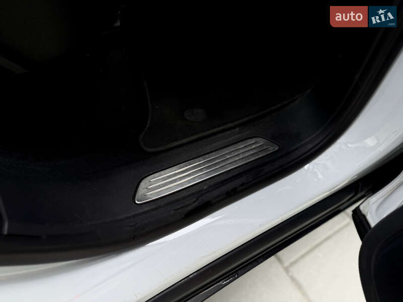 Позашляховик / Кросовер Porsche Cayenne 2015 в Львові фото 53 Позашляховик / Кросовер Porsche Cayenne 2015 в Львові