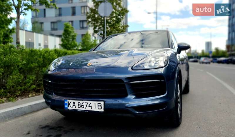 Внедорожник / Кроссовер Porsche Cayenne 2019 в Киеве