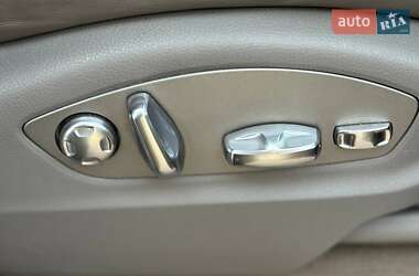 Внедорожник / Кроссовер Porsche Cayenne 2010 в 