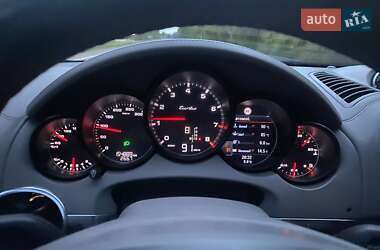 Внедорожник / Кроссовер Porsche Cayenne 2010 в 