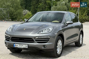 Внедорожник / Кроссовер Porsche Cayenne 2013 в 