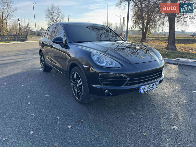 Внедорожник / Кроссовер Porsche Cayenne 2012 в Павлограде