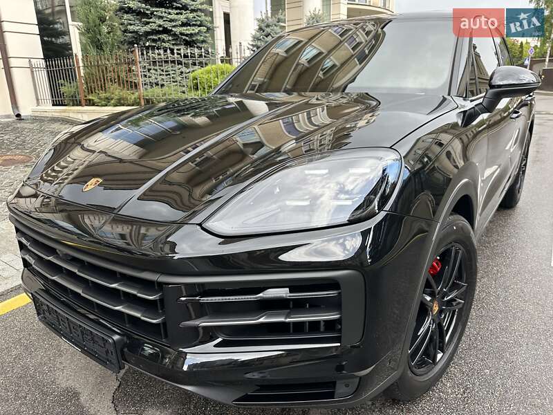 Porsche Cayenne 2025
