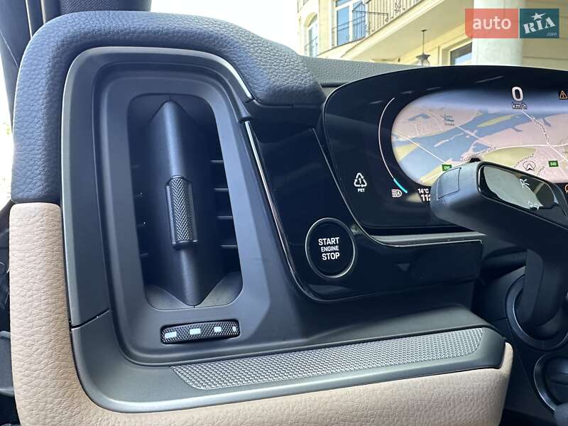 Внедорожник / Кроссовер Porsche Cayenne 2025 в Киеве фото 77 Внедорожник / Кроссовер Porsche Cayenne 2025 в Киеве