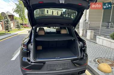 Внедорожник / Кроссовер Porsche Cayenne 2025 в 