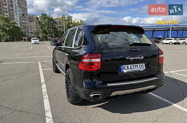 Позашляховик / Кросовер Porsche Cayenne 2007 в 