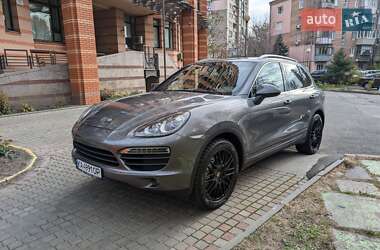Porsche Cayenne 2010 Porsche Cayenne 2010