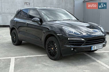 Внедорожник / Кроссовер Porsche Cayenne 2014 в Киеве