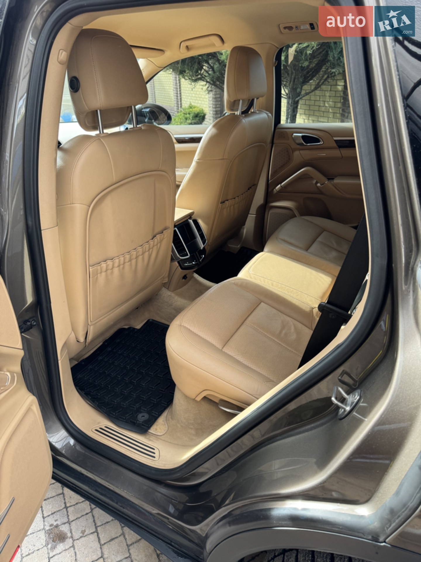 2012 Porsche Cayenne - мініатюра 9