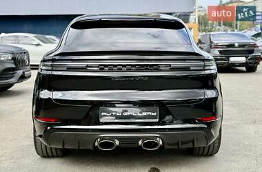 Внедорожник / Кроссовер Porsche Cayenne 2024 в 