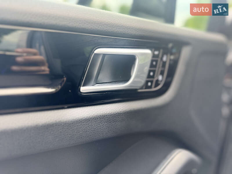 Позашляховик / Кросовер Porsche Cayenne 2019 в Красилові