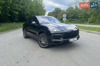 Позашляховик / Кросовер Porsche Cayenne 2019 в 