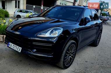 Внедорожник / Кроссовер Porsche Cayenne 2020 в 