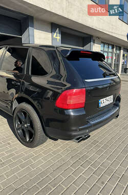 Внедорожник / Кроссовер Porsche Cayenne 2006 в 