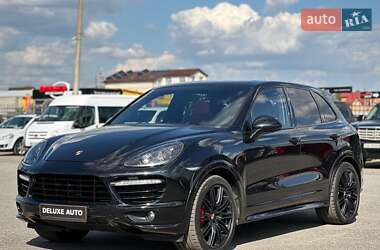 Внедорожник / Кроссовер Porsche Cayenne 2014 в 