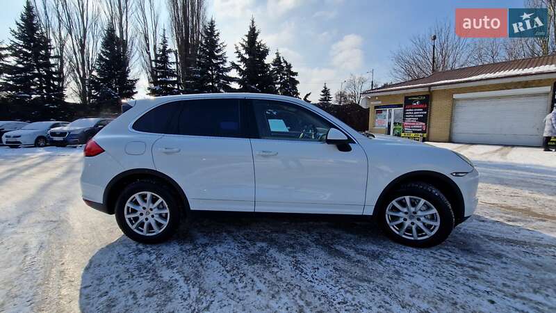 Внедорожник / Кроссовер Porsche Cayenne 2013 в Днепре