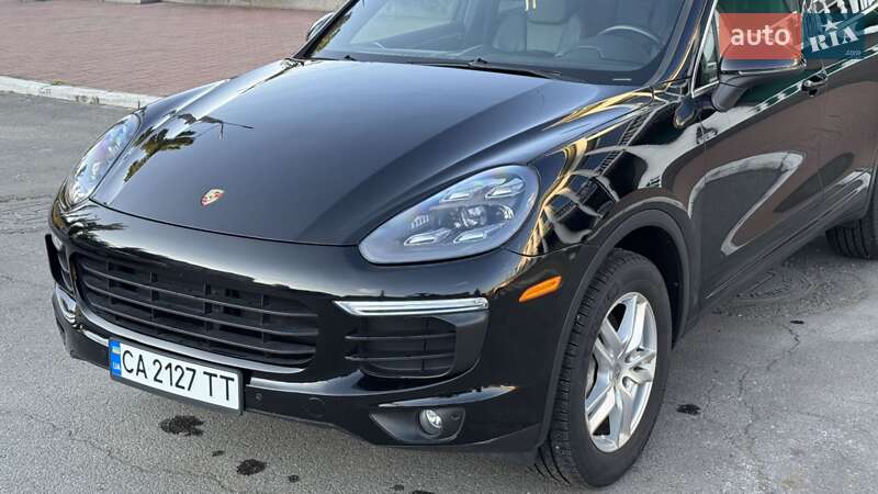 Внедорожник / Кроссовер Porsche Cayenne 2017 в Черкассах