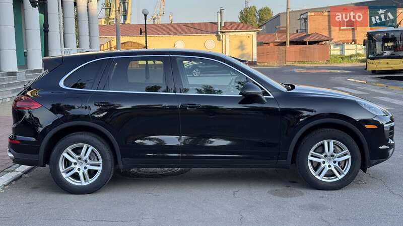 Внедорожник / Кроссовер Porsche Cayenne 2017 в Черкассах