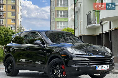 Позашляховик / Кросовер Porsche Cayenne 2010 в 