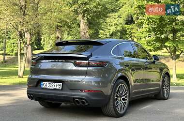 Позашляховик / Кросовер Porsche Cayenne 2019 в 