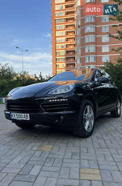 Porsche Cayenne 2012 Porsche Cayenne 2012