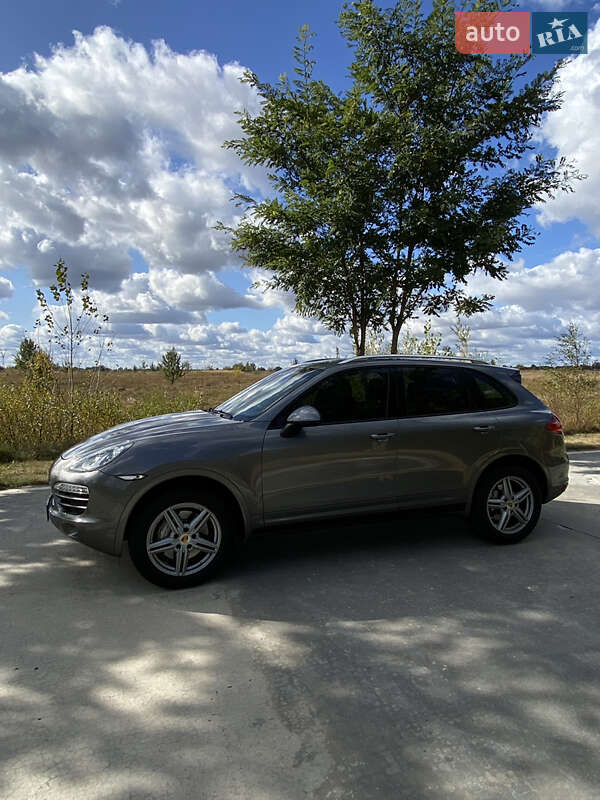 Позашляховик / Кросовер Porsche Cayenne 2010 в Києві фото 4 Позашляховик / Кросовер Porsche Cayenne 2010 в Києві