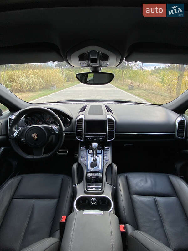 Позашляховик / Кросовер Porsche Cayenne 2010 в Києві фото 16 Позашляховик / Кросовер Porsche Cayenne 2010 в Києві
