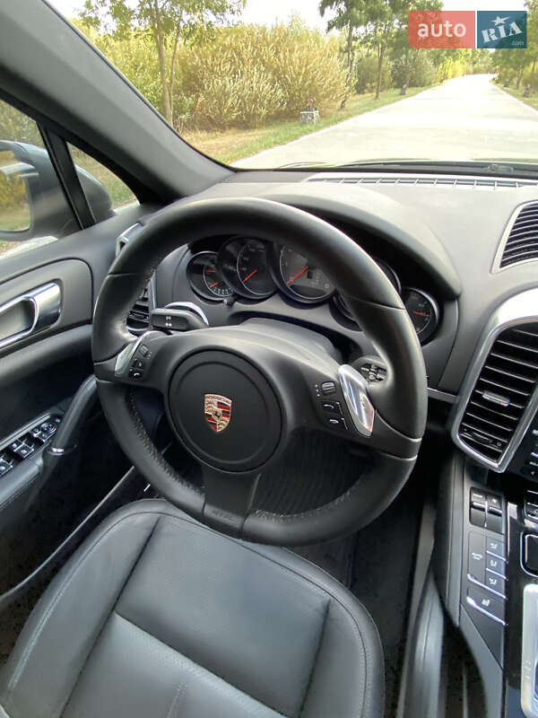 Позашляховик / Кросовер Porsche Cayenne 2010 в Києві фото 20 Позашляховик / Кросовер Porsche Cayenne 2010 в Києві
