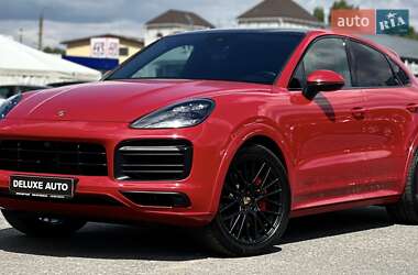 Внедорожник / Кроссовер Porsche Cayenne 2021 в 