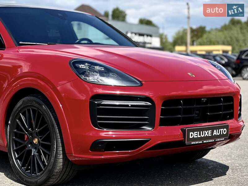Позашляховик / Кросовер Porsche Cayenne 2021 в Києві
