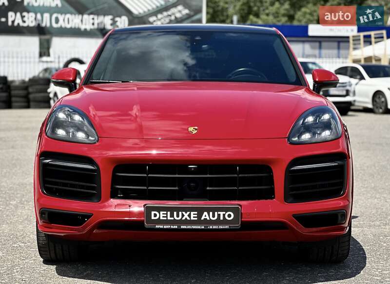 Позашляховик / Кросовер Porsche Cayenne 2021 в Києві