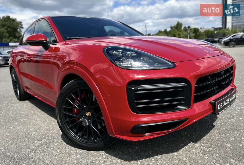 Позашляховик / Кросовер Porsche Cayenne 2021 в Києві