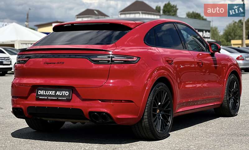 Позашляховик / Кросовер Porsche Cayenne 2021 в Києві