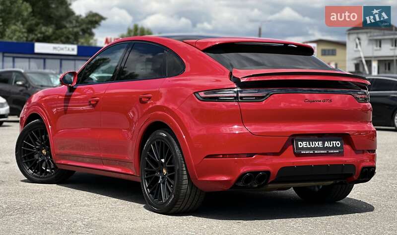 Позашляховик / Кросовер Porsche Cayenne 2021 в Києві