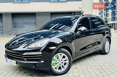 Внедорожник / Кроссовер Porsche Cayenne 2011 в 